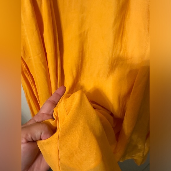 1. State Short Puffed Sleeve V-Neck Suede Satin Mini Dress - Picture 5 of 9